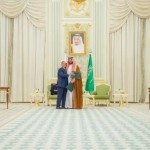 رئيس وزراء باكستان يزور السعودية قريباً