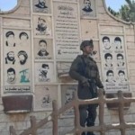 في قلب بنت جبيل.. صورة لجندي إسرائيلي على منصة لحزب الله