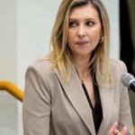 سكرتيرة زيلينسكي السابقة: زوجته قد تكون في أشرطة منديتش وتتهمه بالثراء الفاحش من الحرب