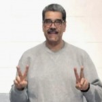 مادورو ببدلة رياضية من سجنه يؤكد تمسكه بالصمود