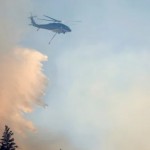 حرائق كاليفورنيا تودي بحياة طيارين بعد تحطم مروحيتهما