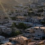 مقتل 4 وإصابة طفلين.. جريمة تهز بلدة رأس المعرة بريف دمشق