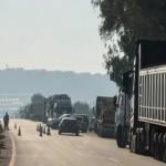 سوريا.. تسرّب مواد نفطية يتسبب بقطع طريق دولي قرب حمص